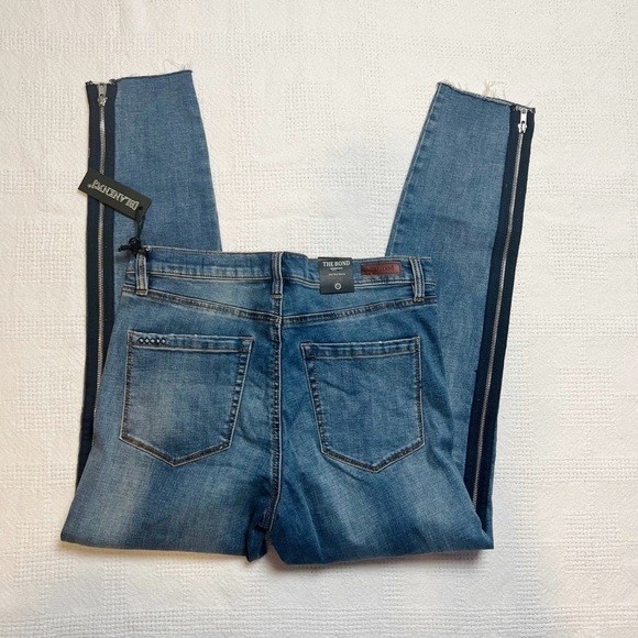 Blank NYC THE BOND Side Zipper Stripe Distressed Skinny Jeans - Picture 6 of 10